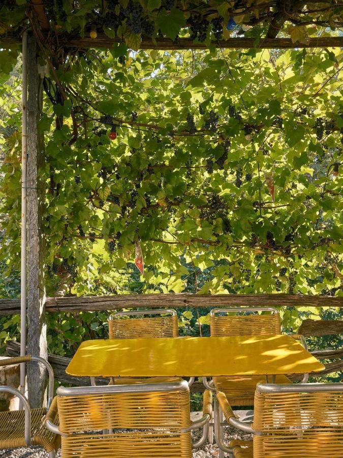 Osteria Grütli con alloggio Borgnone Exterior foto